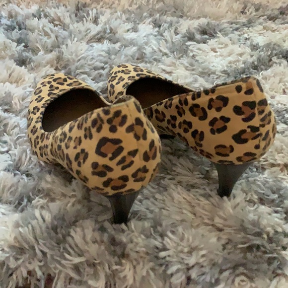 Leopard heels - Picture 2 of 3